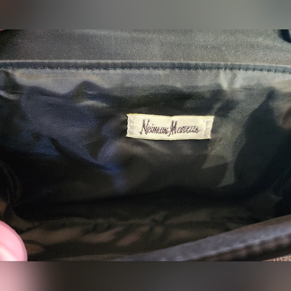 Neiman Marcus Black Satin Evening Bag Wristlet / Clutch - Picture 4 of 9